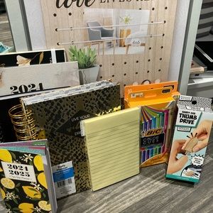 10 pc 2024 Organization set/planners/bills & finance, etc